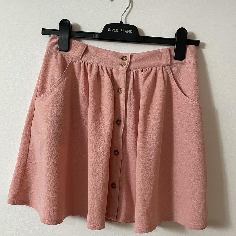 Pink button down mini skirt with pockets!